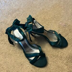 Women’s Fioni Sexy high heels shoes ankle bow sz 8.5